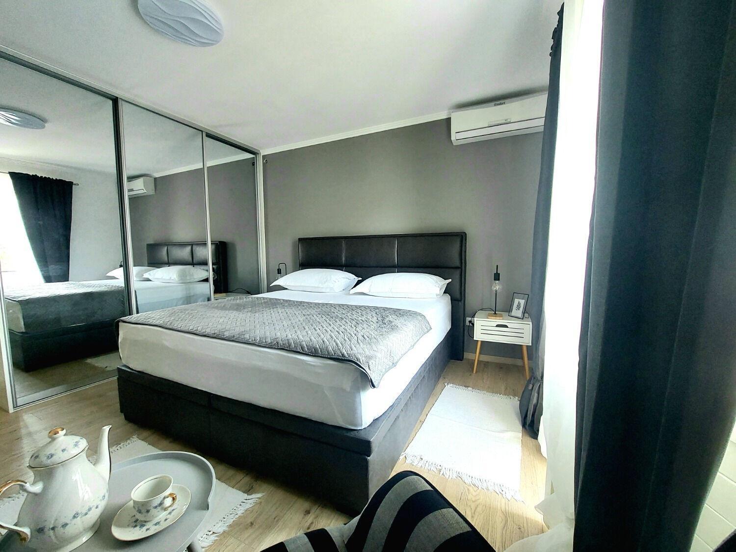 Apartment Fila - Large & Close To The Beach มาคาร์สกา ภายนอก รูปภาพ